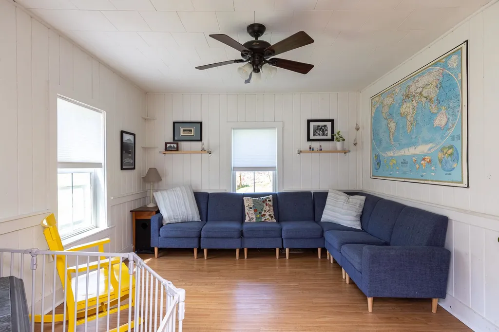 46 East Street Huntington VT 05462