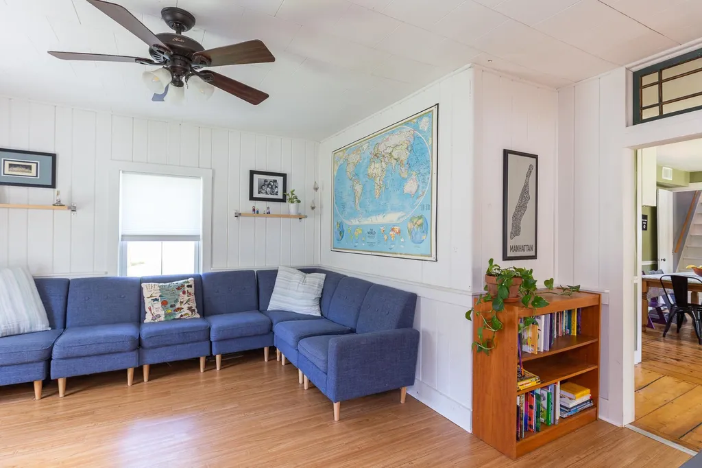 46 East Street Huntington VT 05462