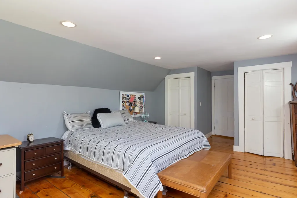 46 East Street Huntington VT 05462