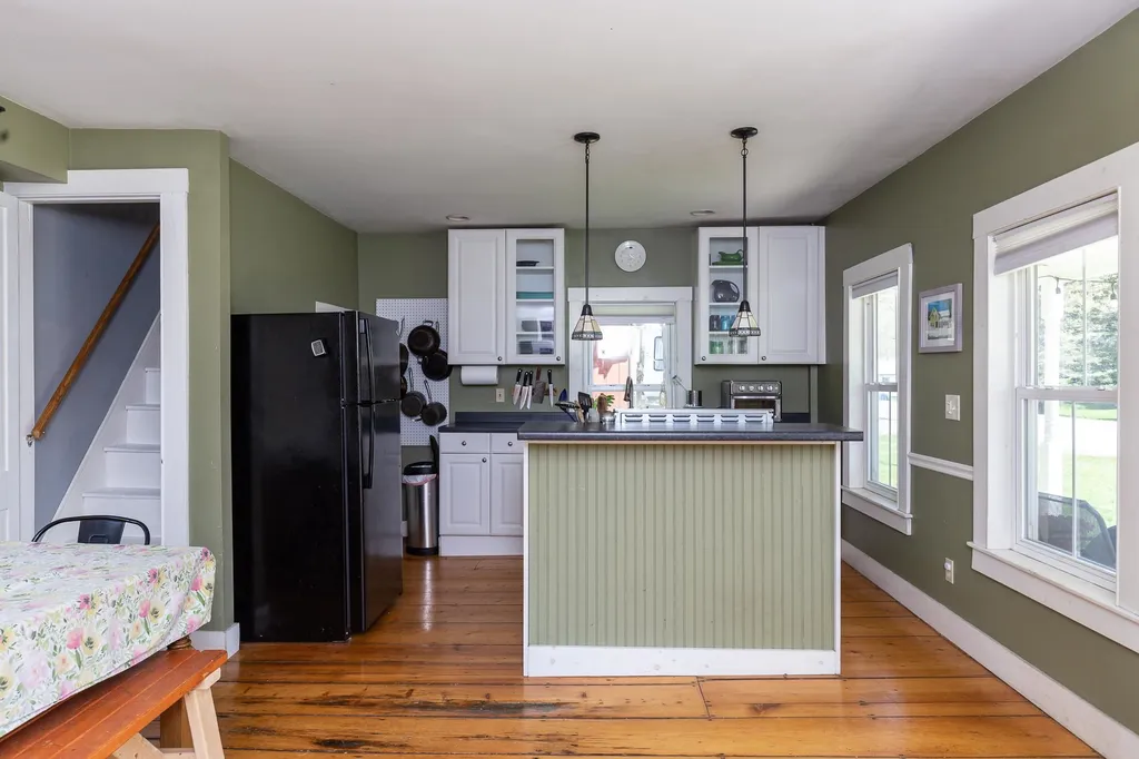 46 East Street Huntington VT 05462