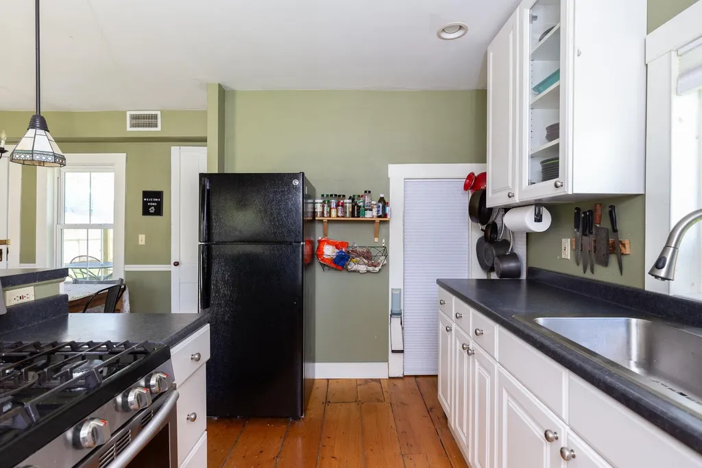 46 East Street Huntington VT 05462