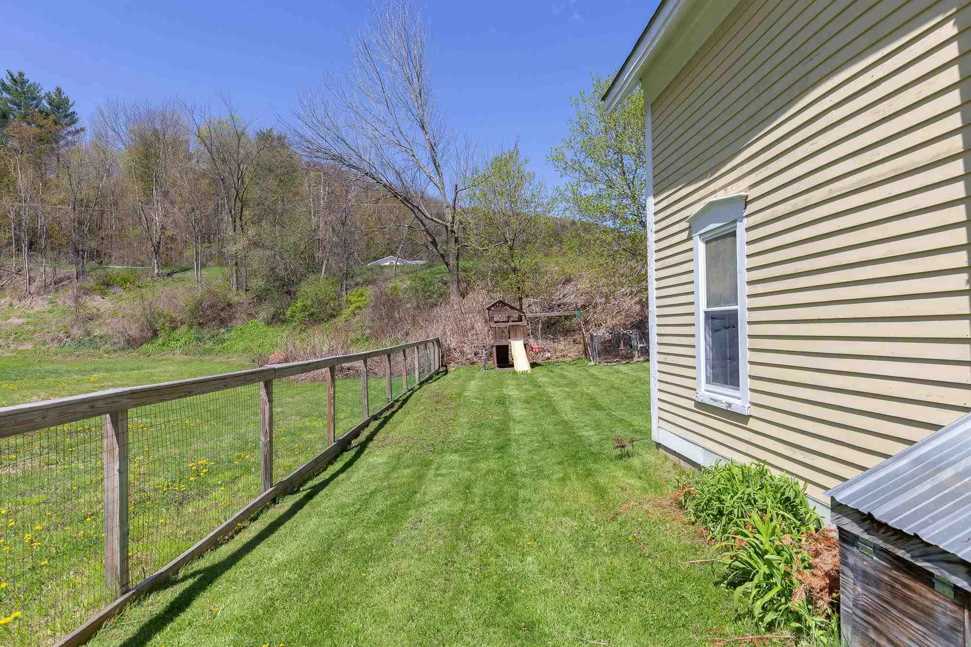 46 East Street Huntington VT 05462
