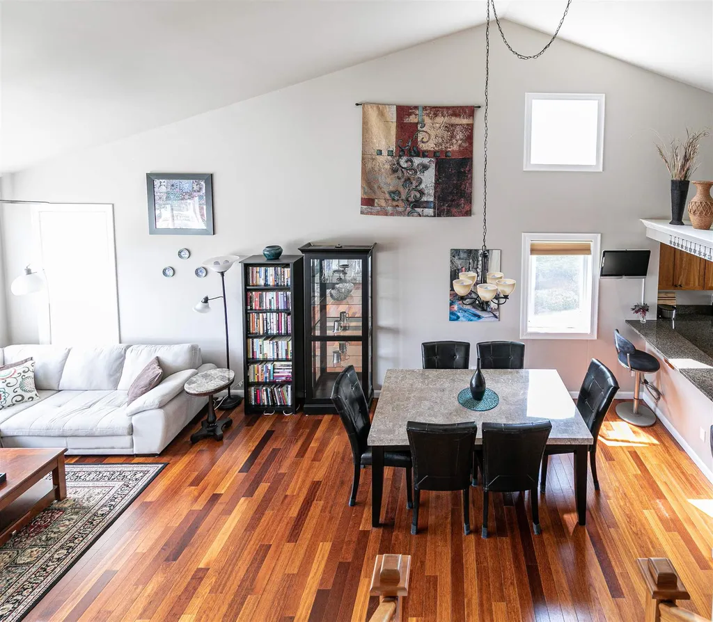 482 Golf Course Road South Burlington VT 05403