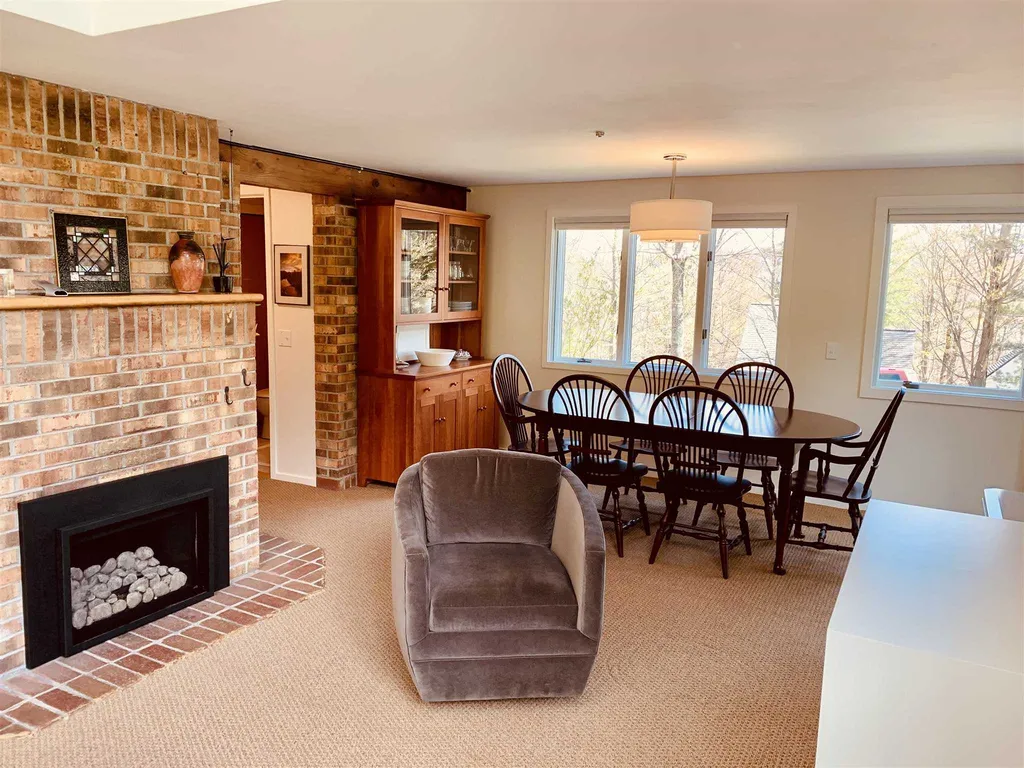 37 Spring Fling Road Warren VT 05674