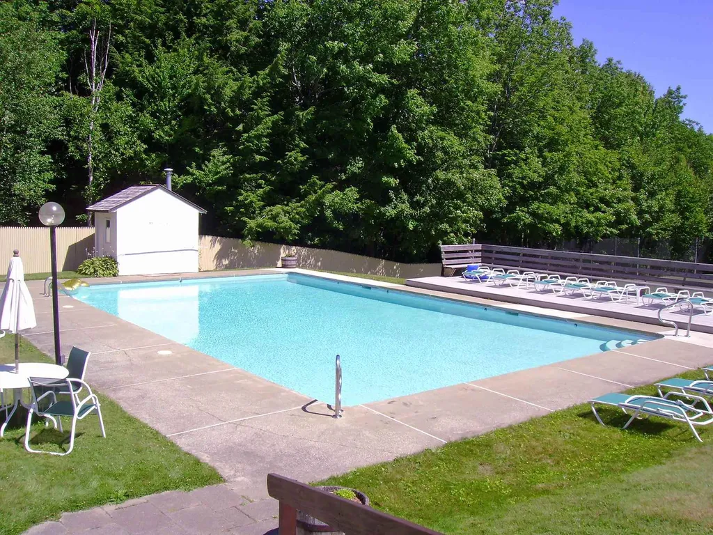37 Spring Fling Road Warren VT 05674