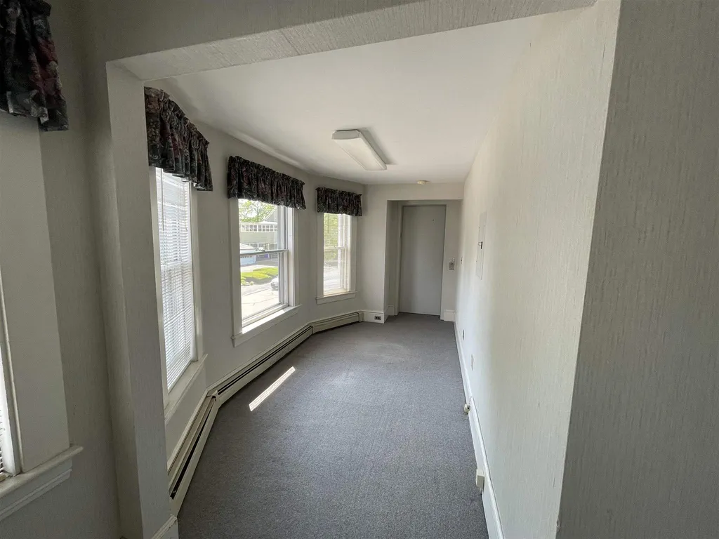 85 Brook Street Manchester NH 03104