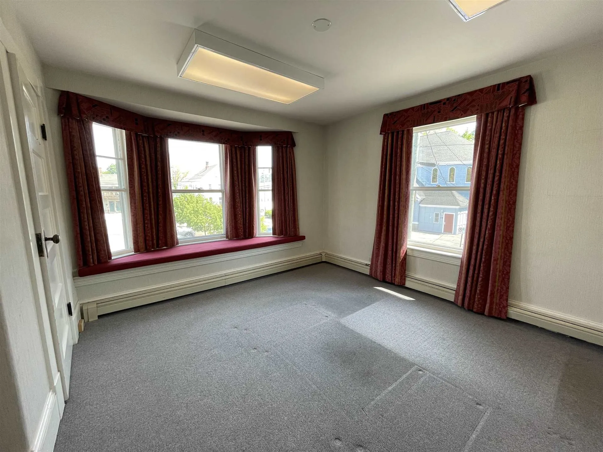 85 Brook Street Manchester NH 03104