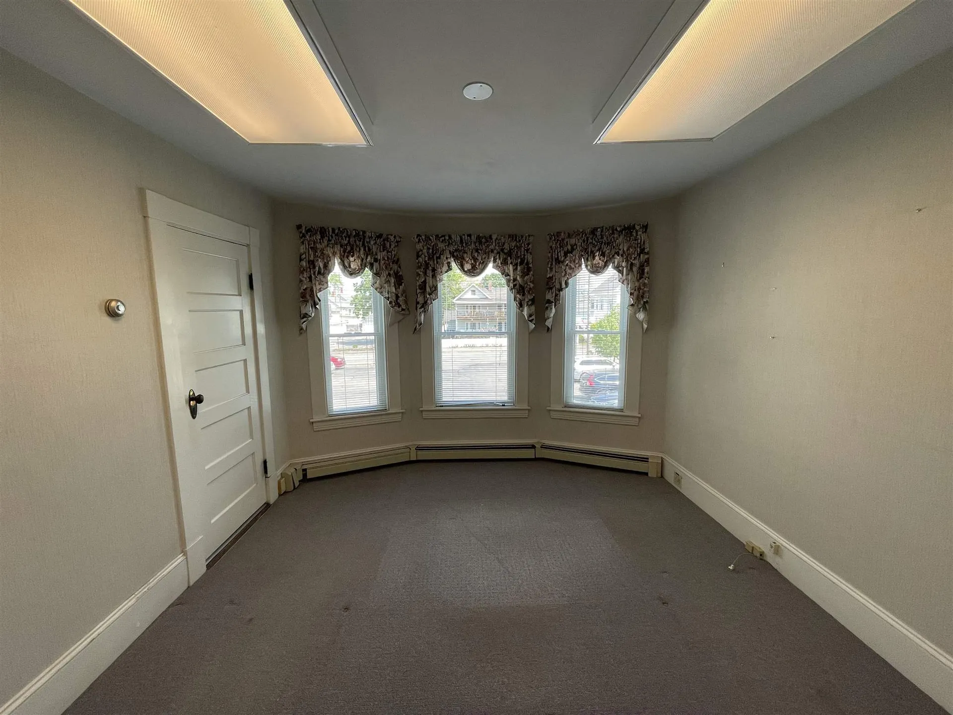85 Brook Street Manchester NH 03104