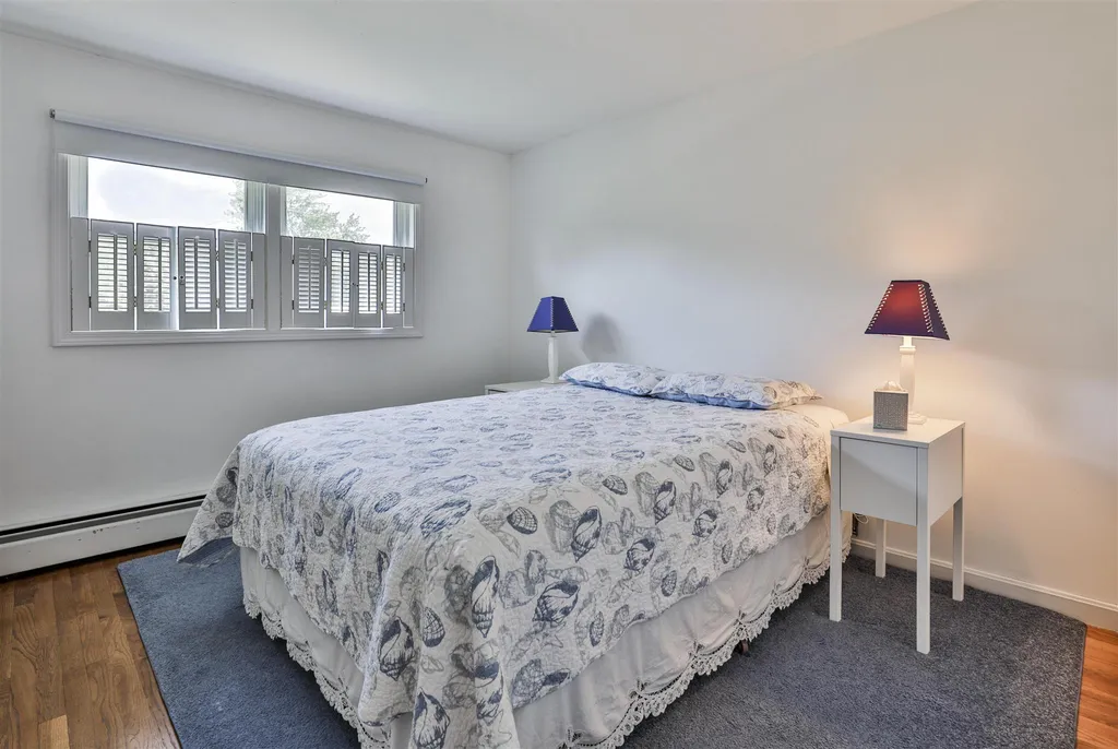 6 Glendale Drive Nashua NH 03064