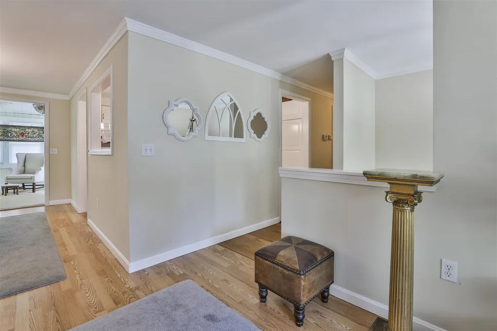 6 Glendale Drive Nashua NH 03064