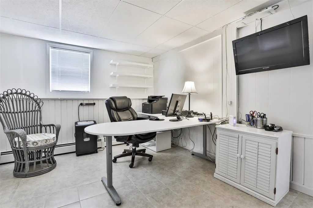 6 Glendale Drive Nashua NH 03064