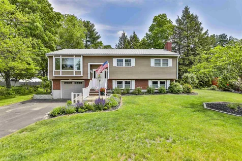 6 Glendale Drive Nashua NH 03064