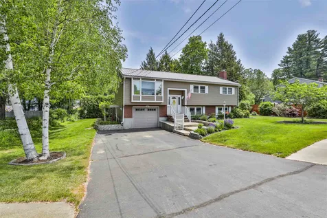 6 Glendale Drive Nashua NH 03064