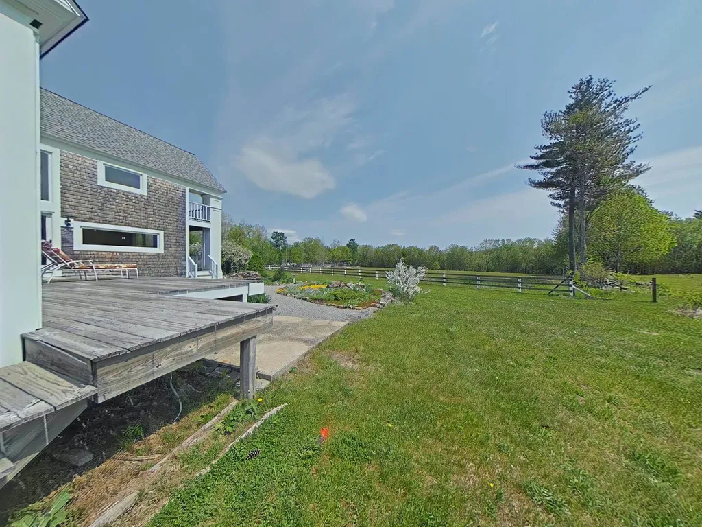 731 Deering Center Road Weare NH 03281