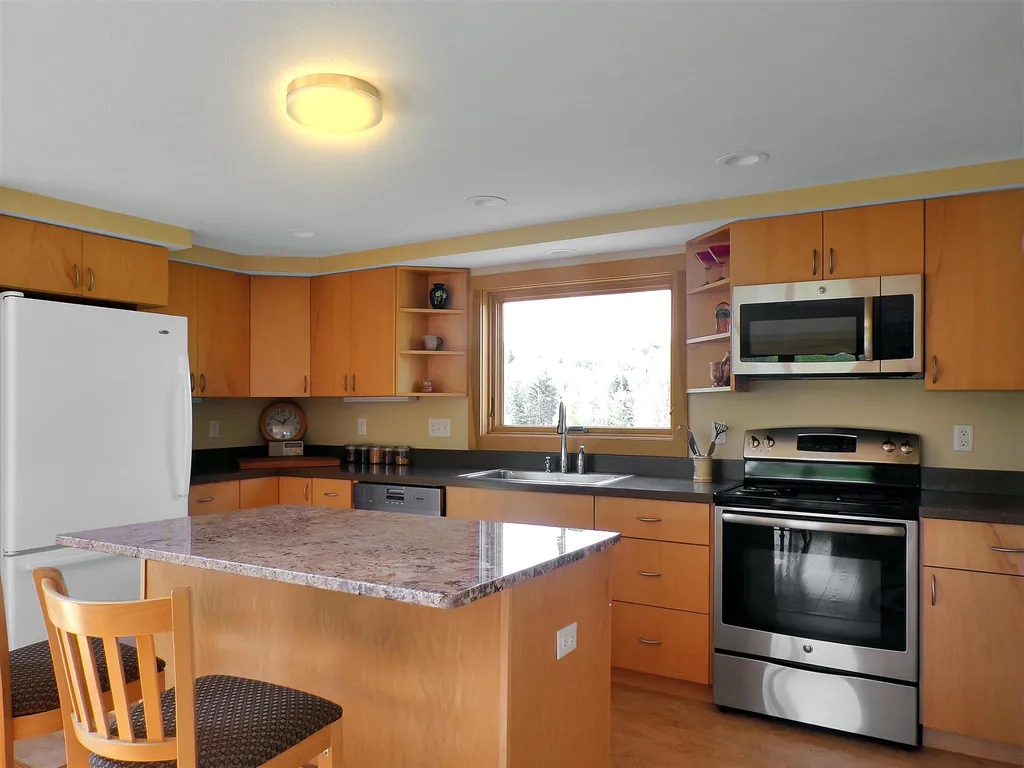 731 Deering Center Road Weare NH 03281