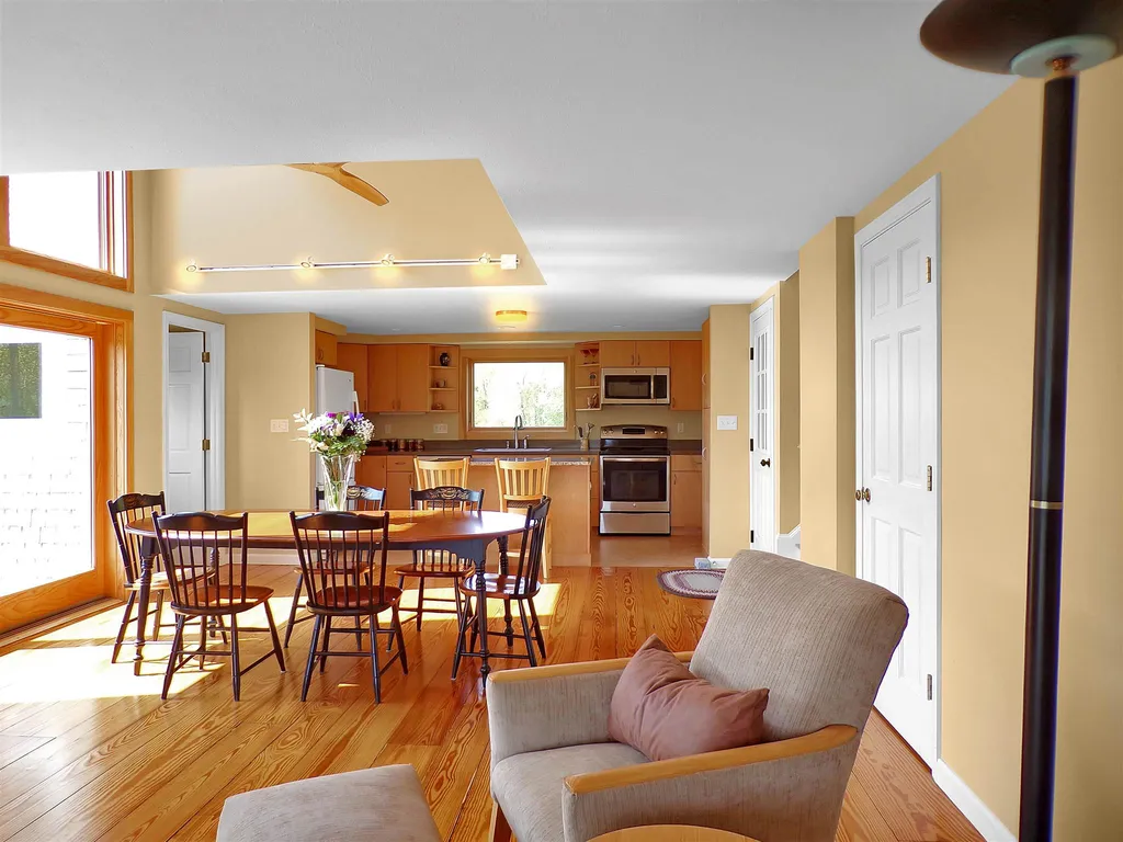 731 Deering Center Road Weare NH 03281