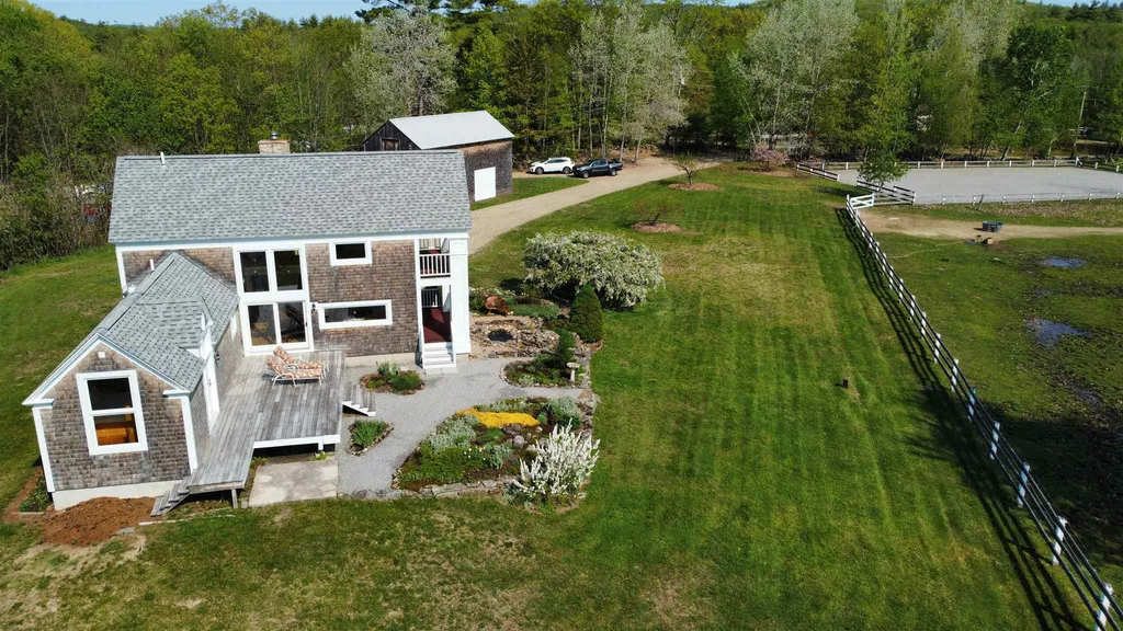 731 Deering Center Road Weare NH 03281