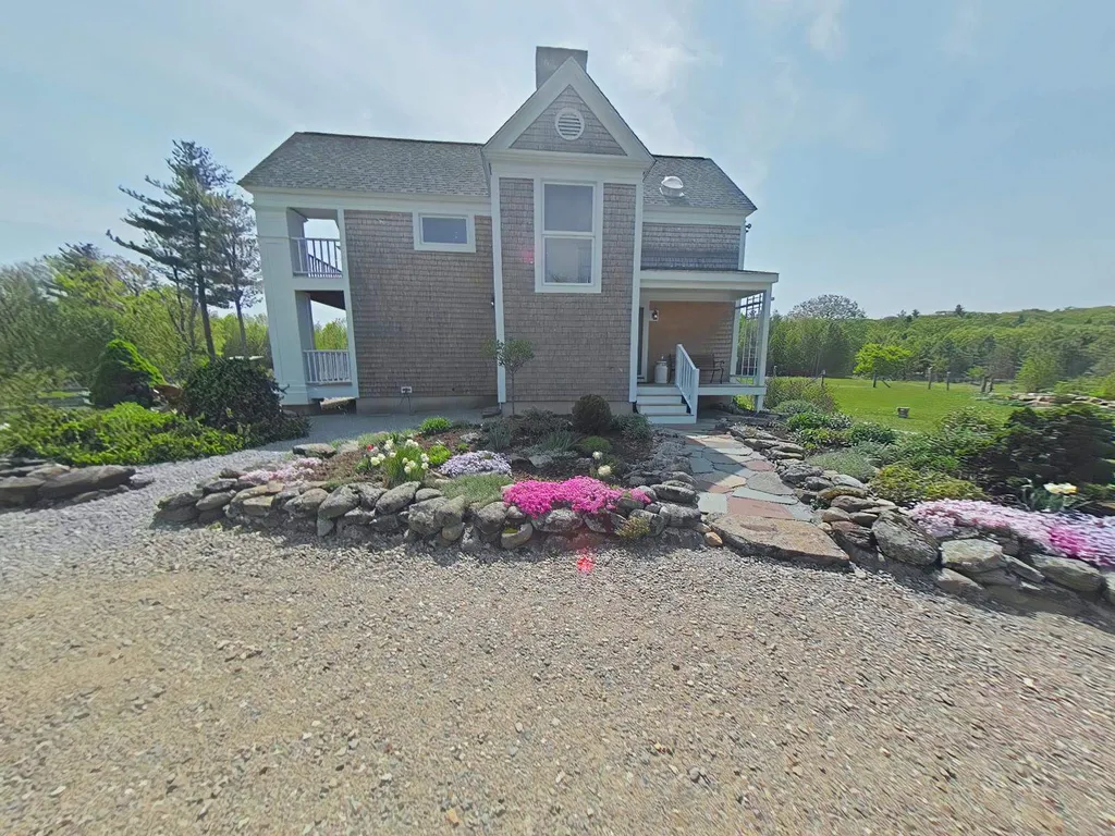 731 Deering Center Road Weare NH 03281