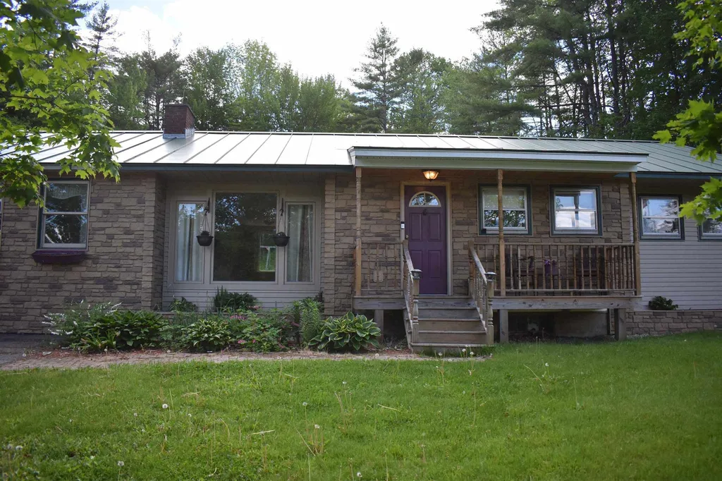 3597 Woodstock Road Hartford VT 05001