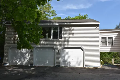105 Woodhill Road Bow NH 03304