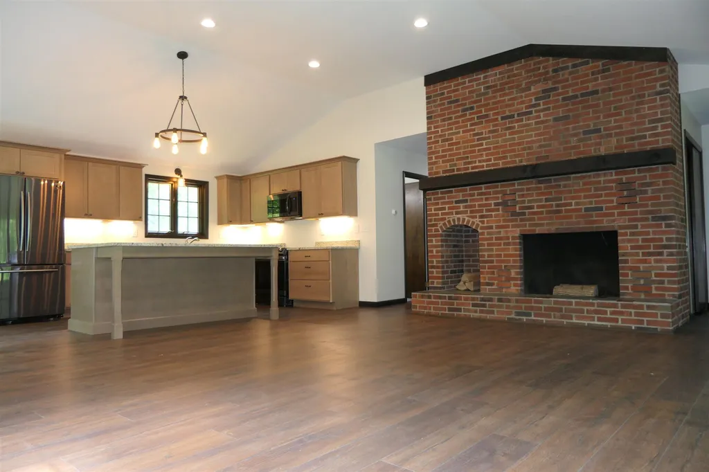 81 Rustic Walk Swanton VT 05488