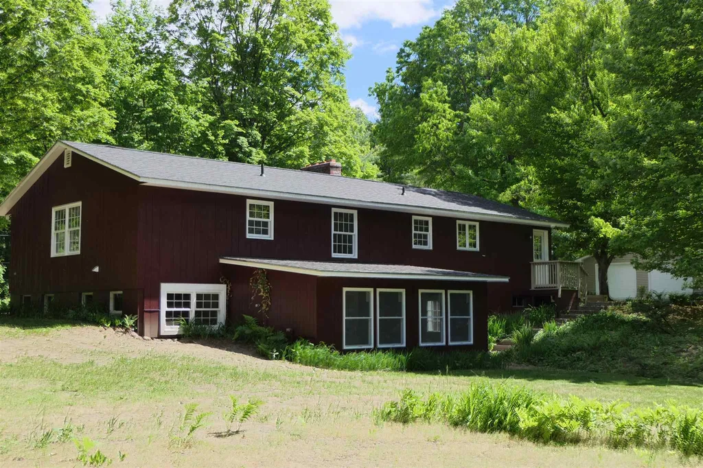 81 Rustic Walk Swanton VT 05488