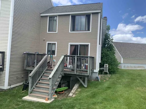 8 Pendleton Lane Londonderry NH 03053
