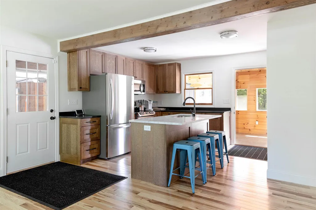 582 Route 7 South Milton VT 05468