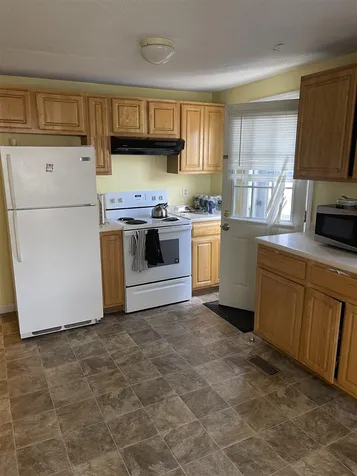 563 Spruce Street Manchester NH 03103