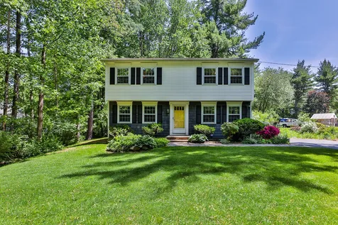 7 Woodward Road Merrimack NH 03054