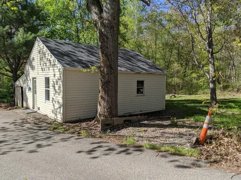 30 Lovell Road Stratham NH 03885