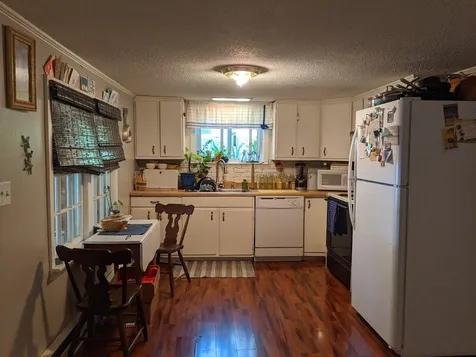 30 Lovell Road Stratham NH 03885
