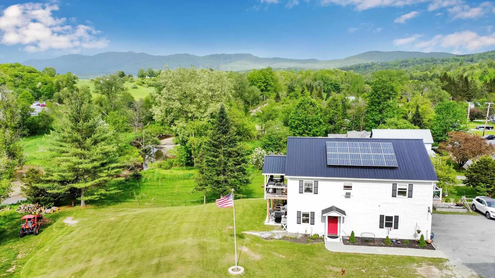 14 Lincoln Street Waterbury VT 05676