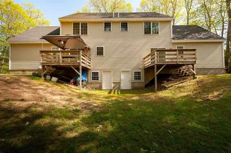 4 Gordon Court York ME 03909-5377