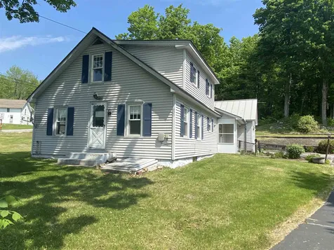 607 Old Main Street New London NH 03257