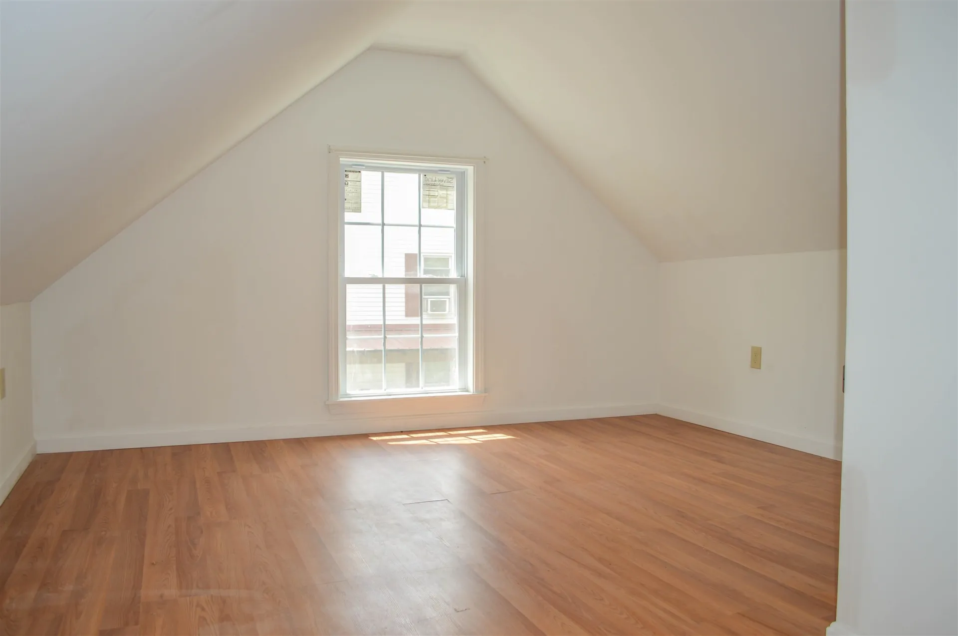 17 N Winchester Street Swanzey NH 03446