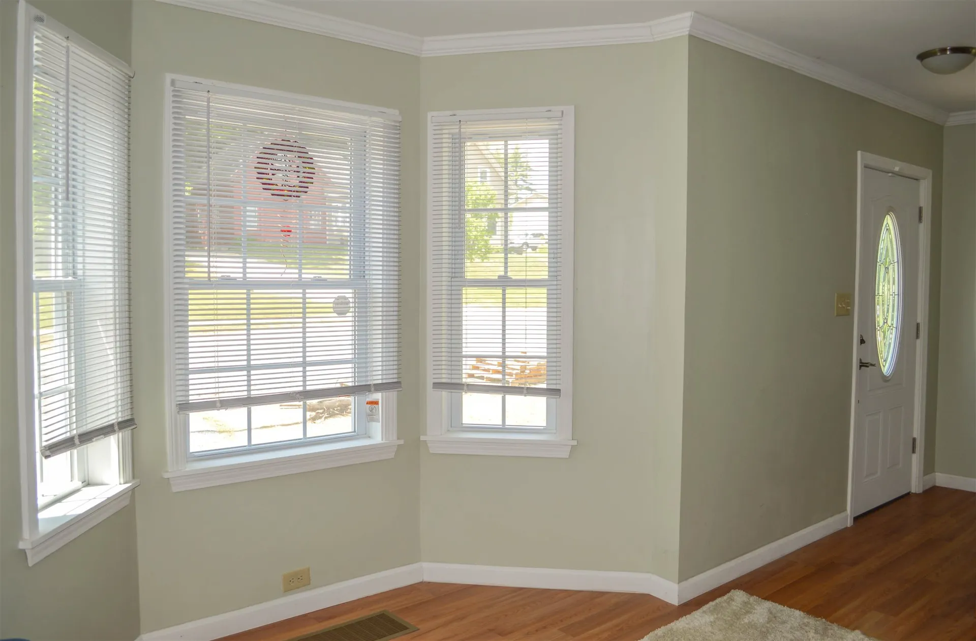 17 N Winchester Street Swanzey NH 03446