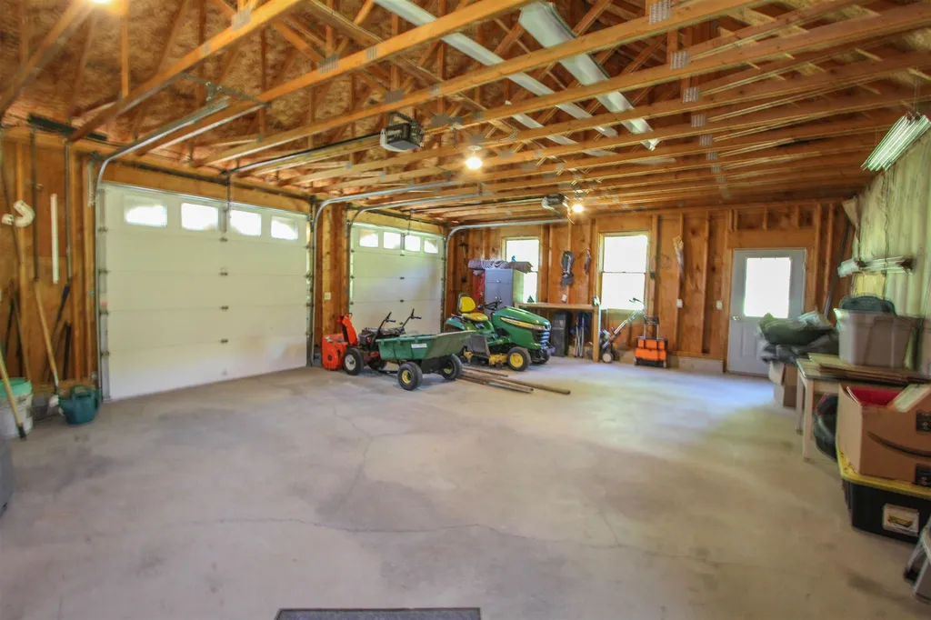 31 Higbee Road Charlotte VT 05445