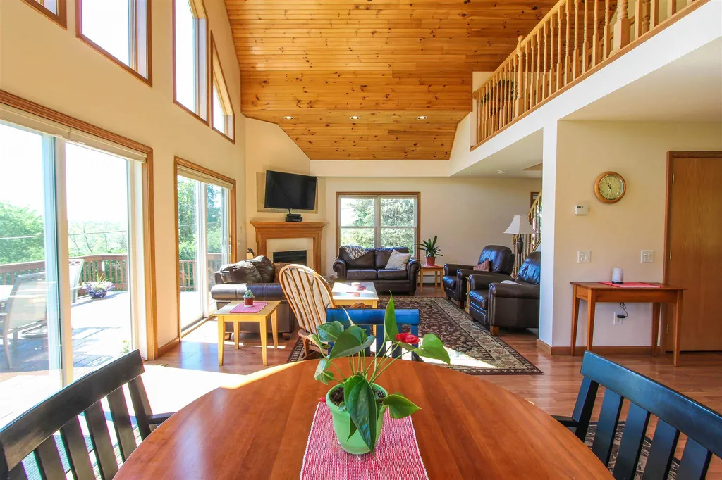 31 Higbee Road Charlotte VT 05445