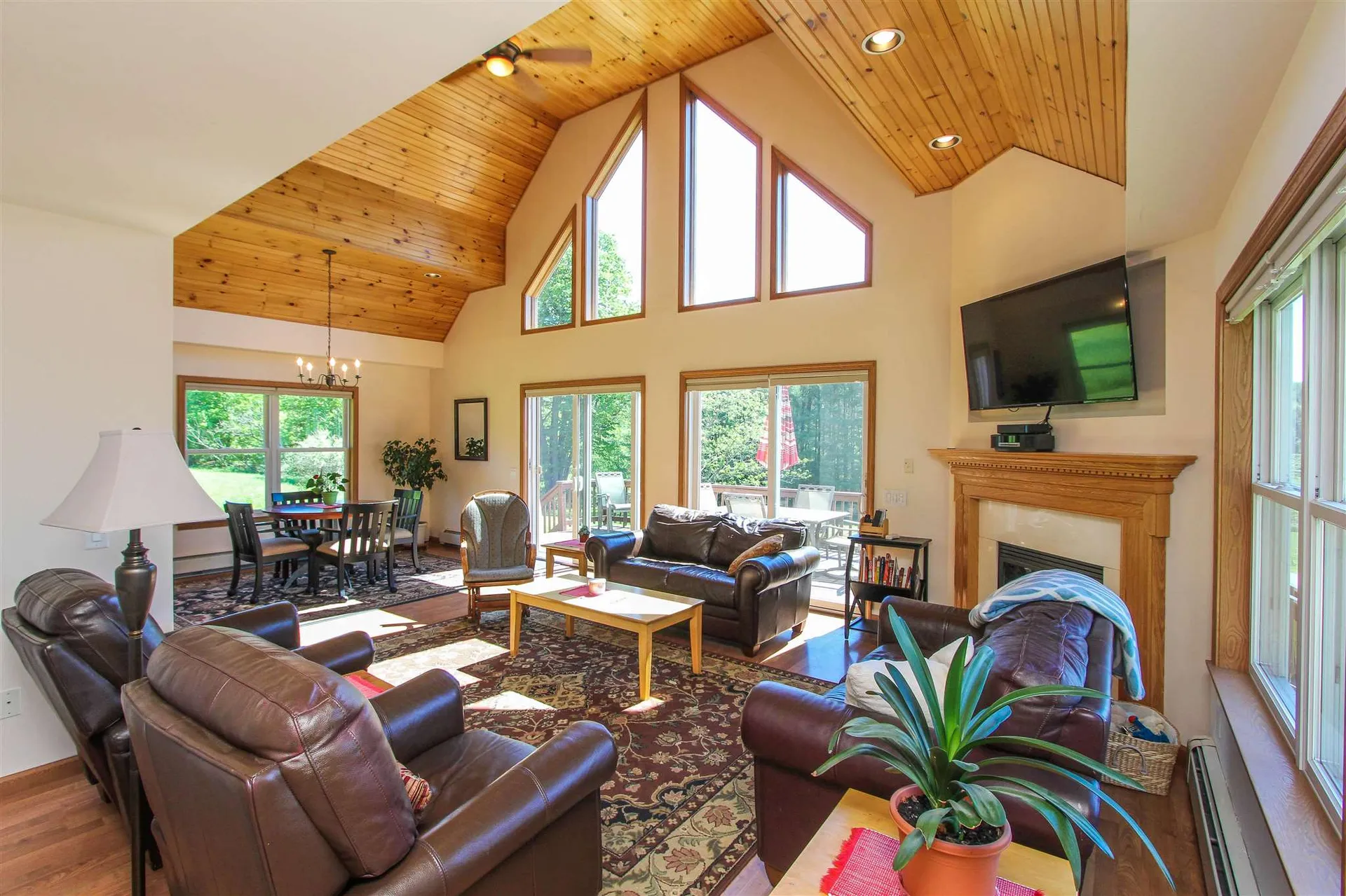 31 Higbee Road Charlotte VT 05445