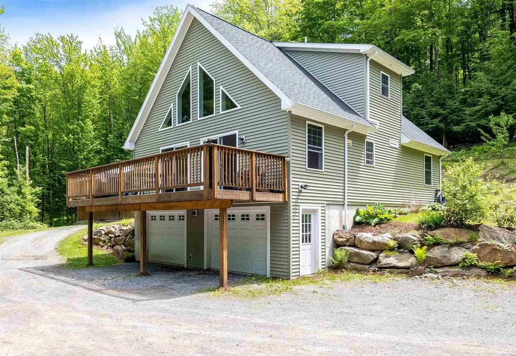 18 Cross Road Milton VT 05468