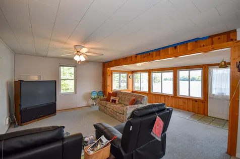 403 Mica Point Road Barrington NH 03825