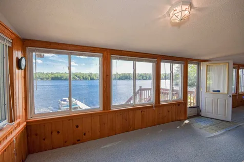 403 Mica Point Road Barrington NH 03825