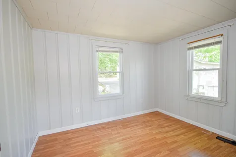 403 Mica Point Road Barrington NH 03825