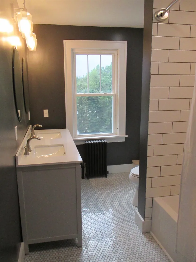 366 Roxbury Street Keene NH 03431