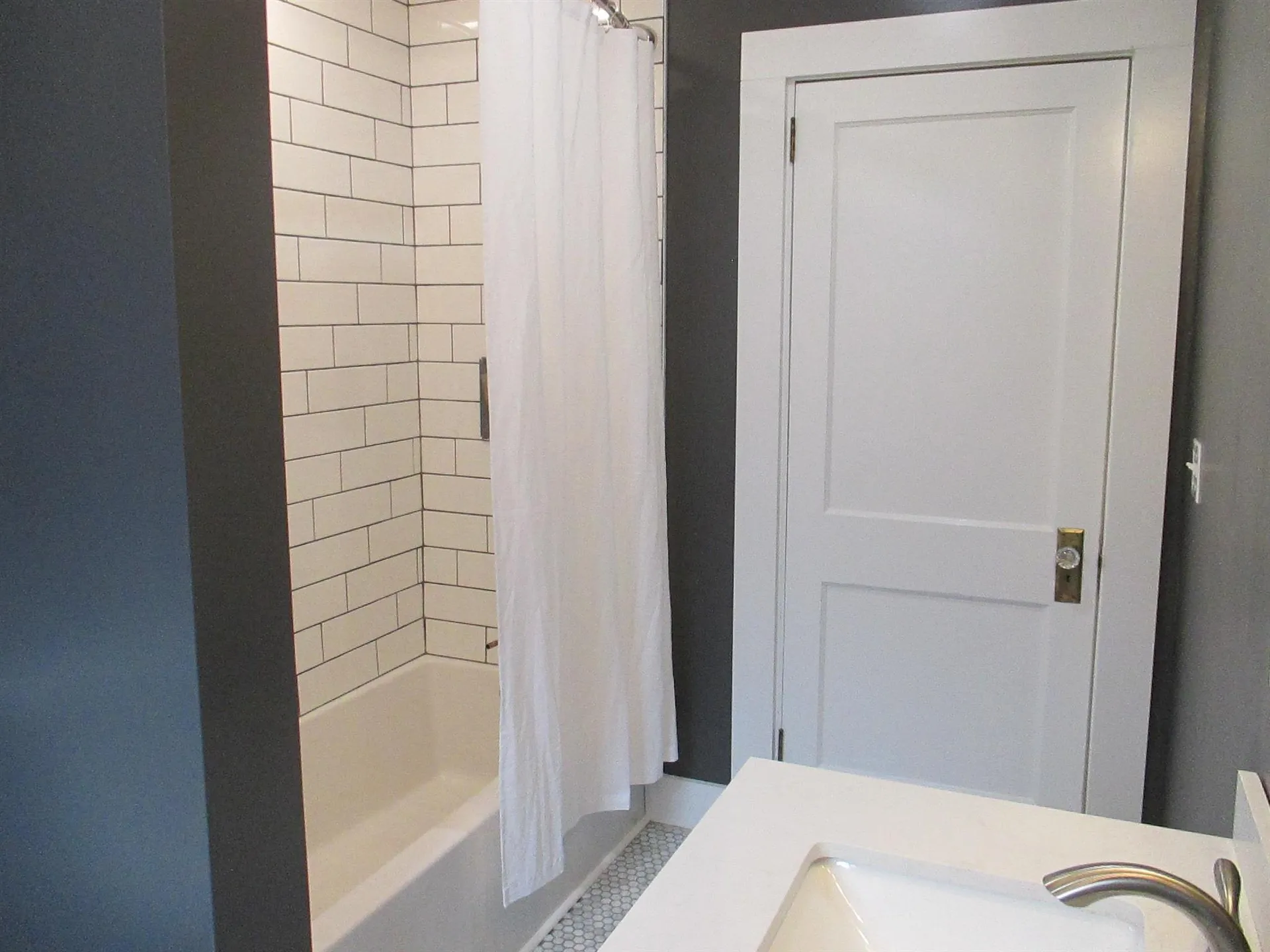 366 Roxbury Street Keene NH 03431
