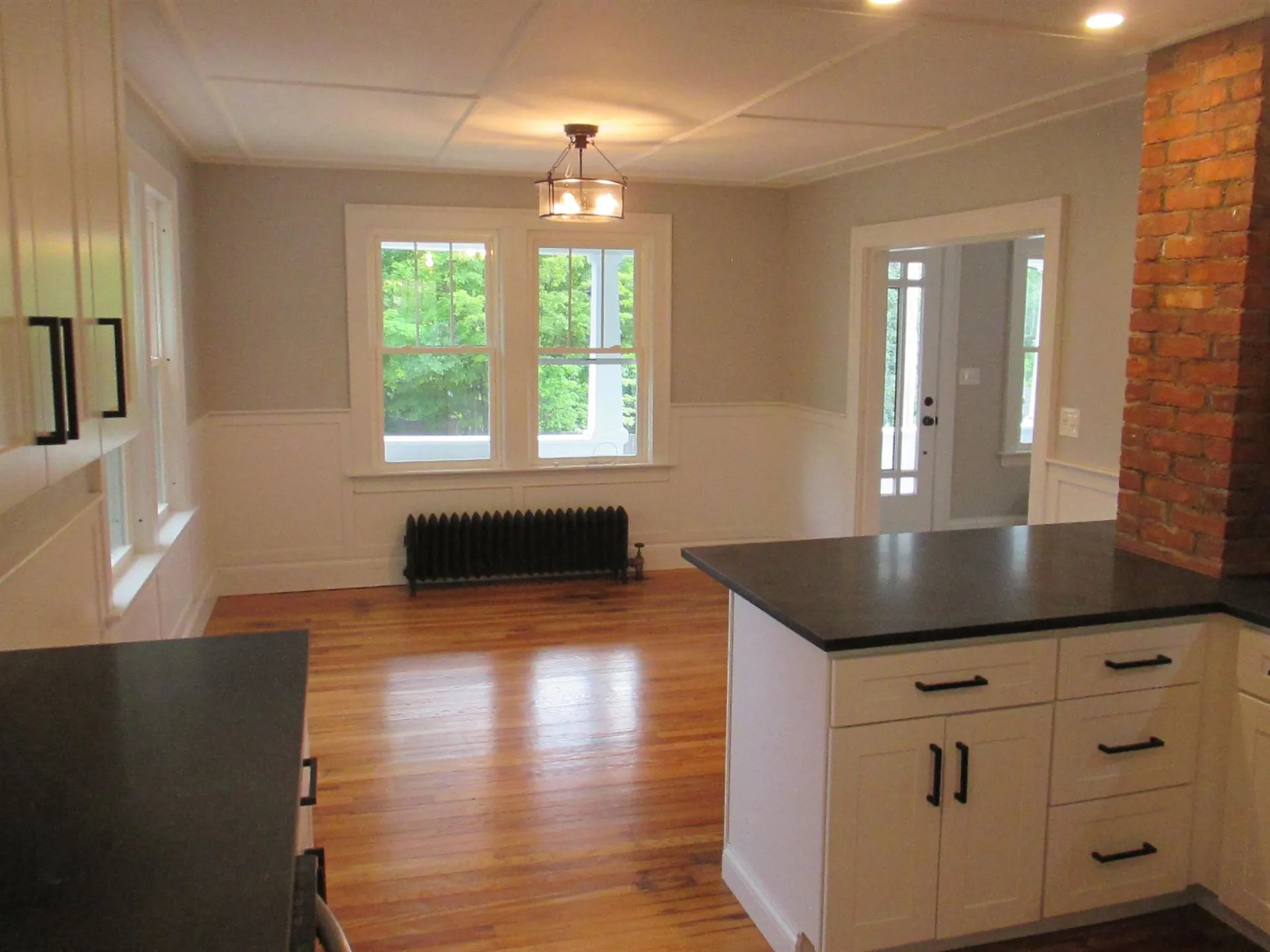 366 Roxbury Street Keene NH 03431