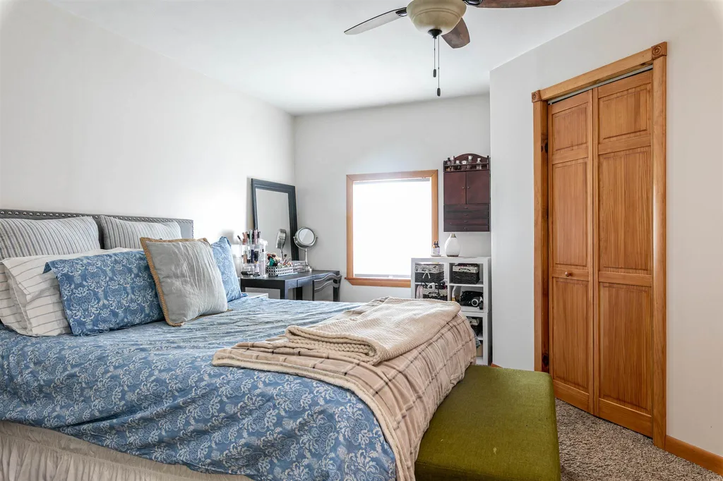 70 Red Barn Hill Road Georgia VT 05468