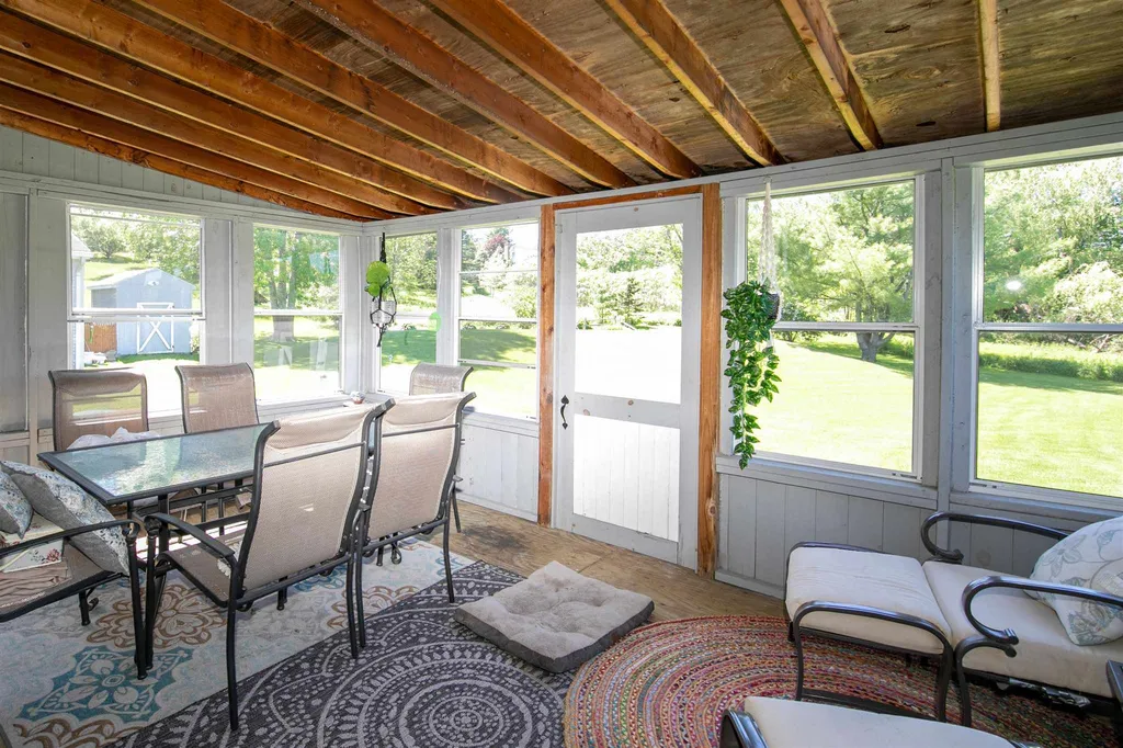 70 Red Barn Hill Road Georgia VT 05468