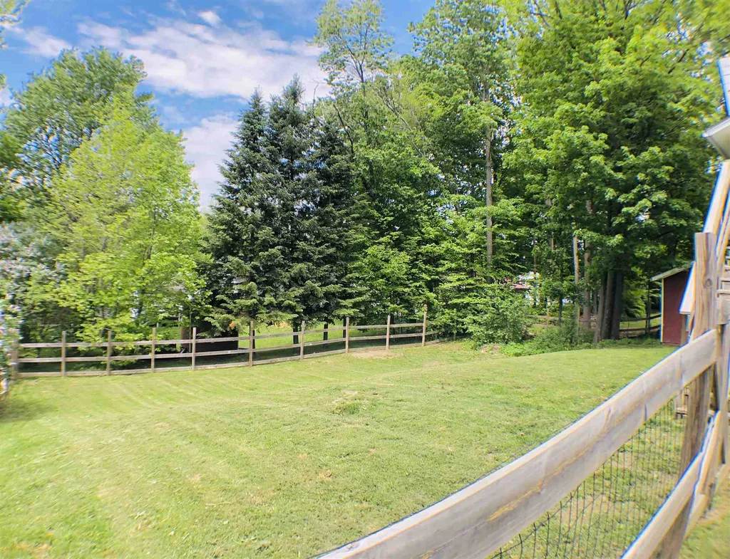 128 Woodland Drive Barre Town VT 05641